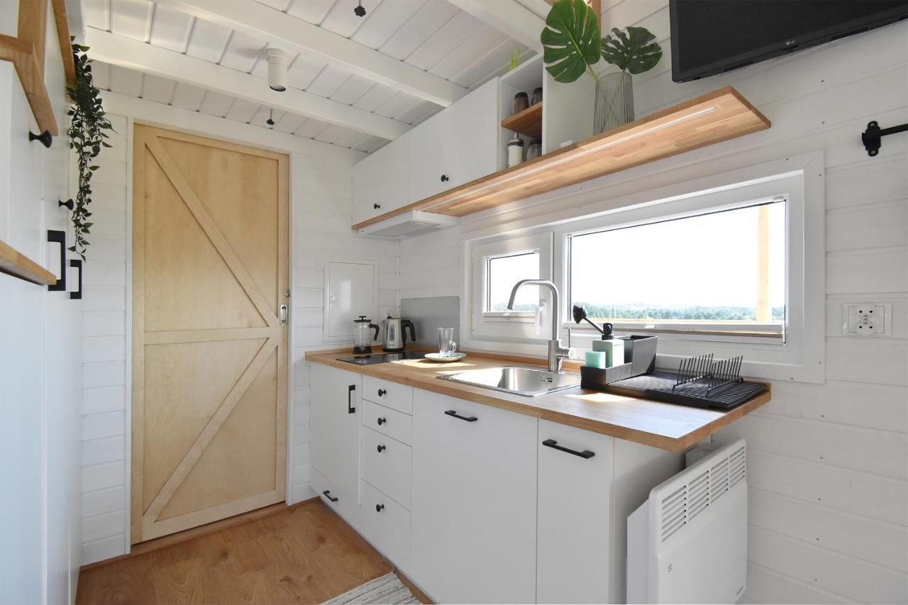 Dadaj Park - Tiny House Villa บิสกูเปียซ ภายนอก รูปภาพ
