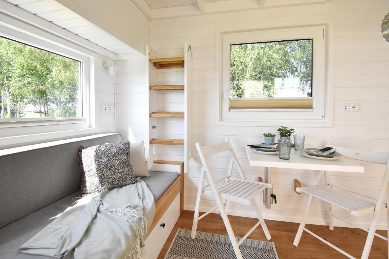 Dadaj Park - Tiny House Villa บิสกูเปียซ ภายนอก รูปภาพ